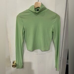 H&M Green Ribbed Long Sleeve Top